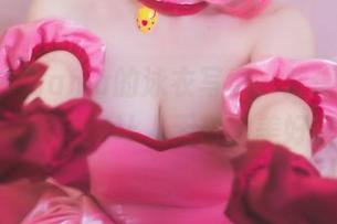 Hatori Sama的泳衣写真，就像夏天的焦灼，渴望又让人无奈的美好套图。
